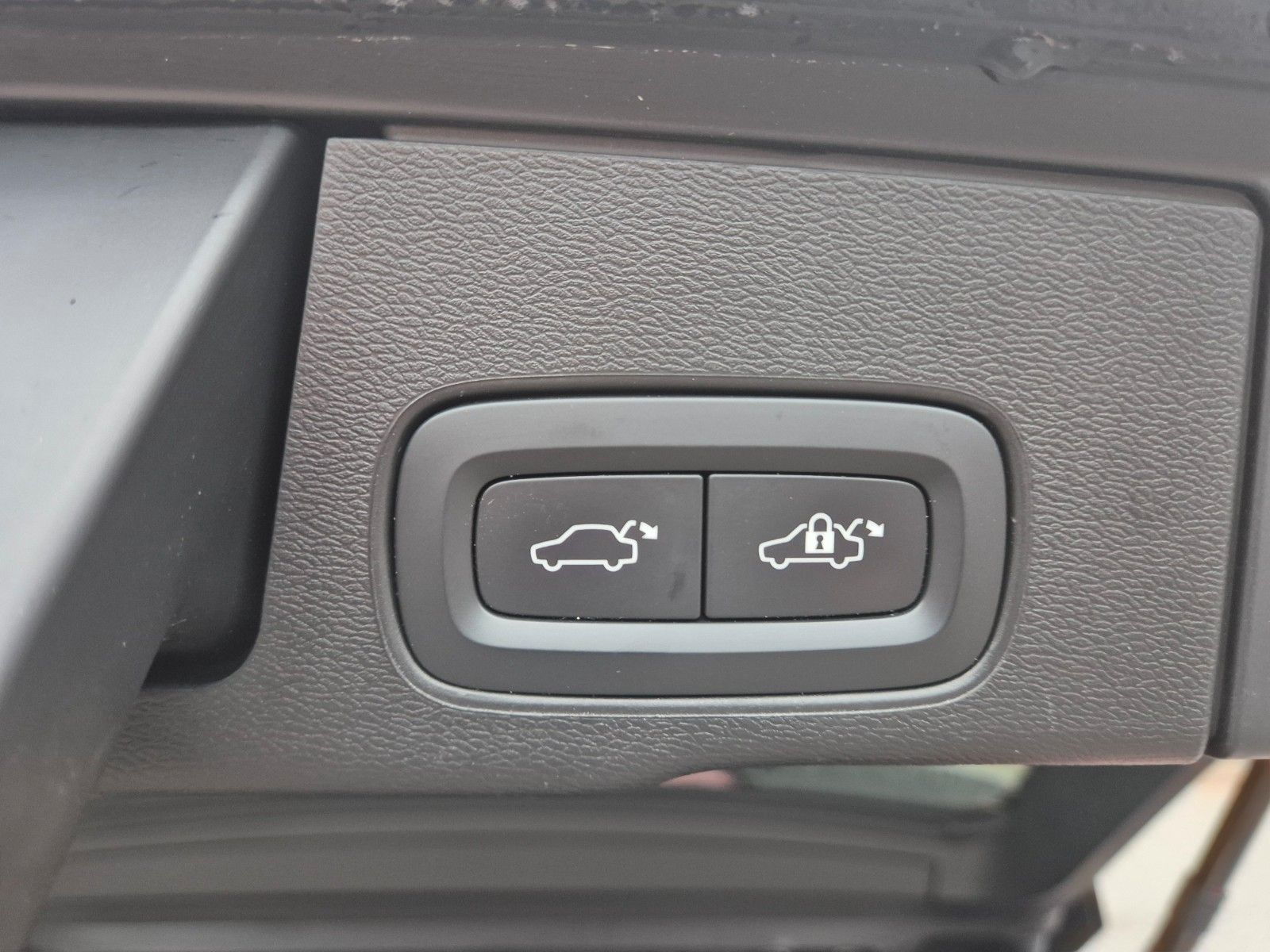 Volvo XC60 Inscription Recharge Plug-In Hybrid AWD