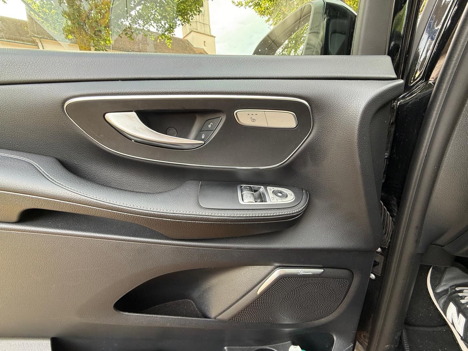 Mercedes-Benz V 220 V -Klasse AVANTG./EDITION - Samsaru's Car Outlet