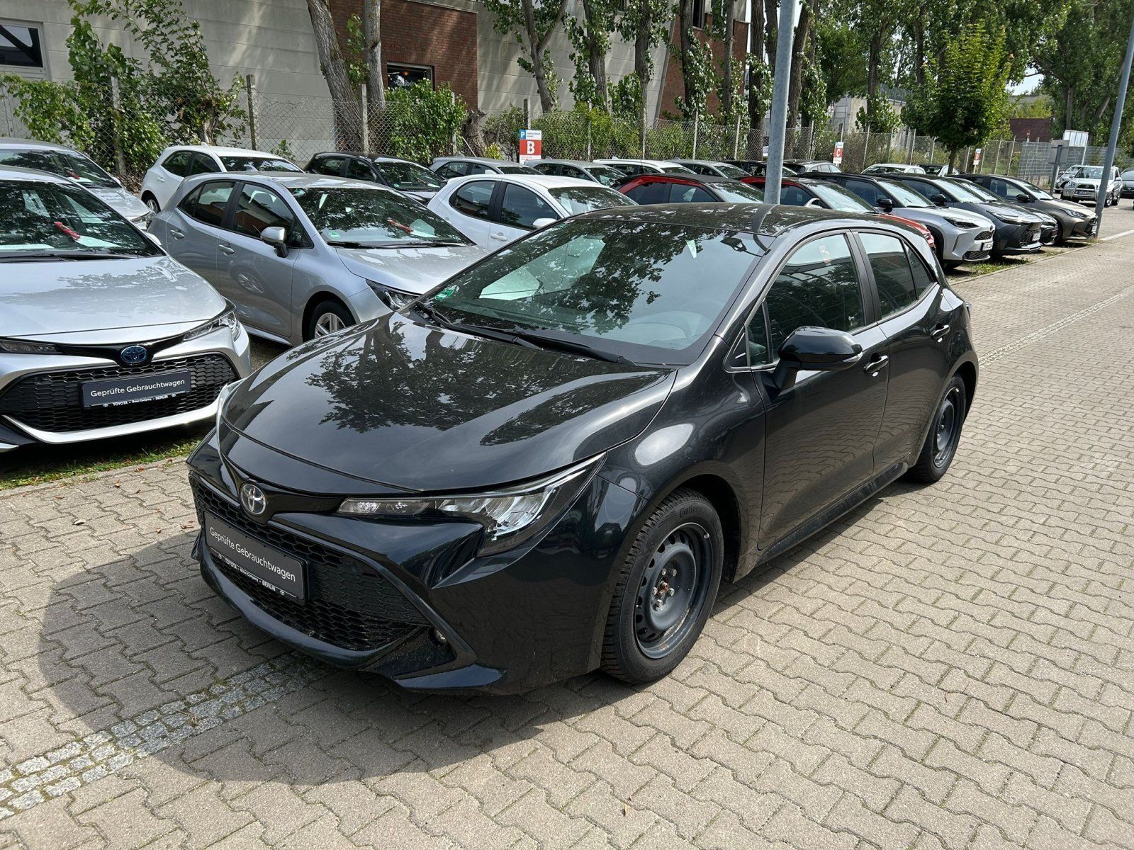 Toyota Corolla 1,8 Hybrid  Business Edition *WKR*1.HAND