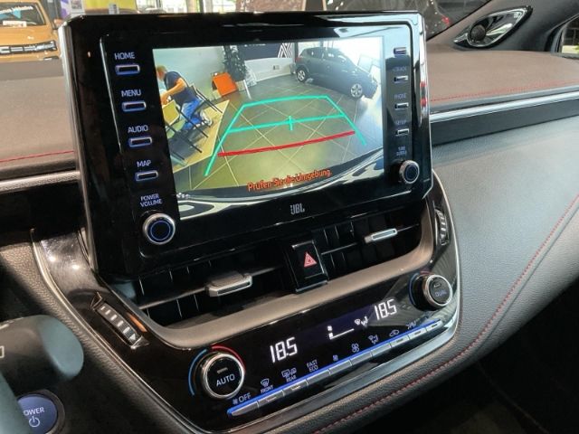 Toyota Corolla Touring Sports 2.0 Hybrid Lounge - Samsaru's Car Outlet