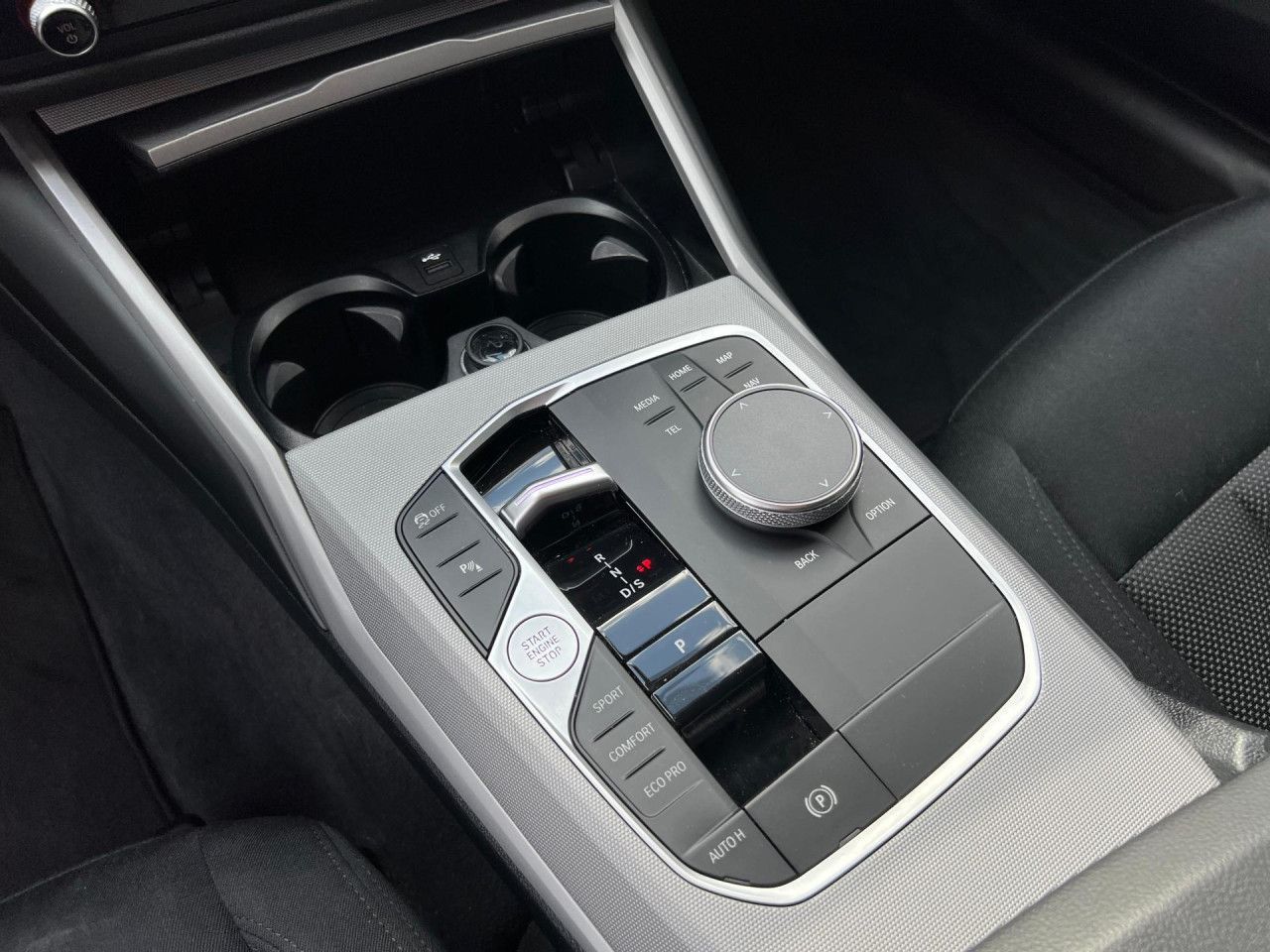 BMW 320d Touring xDrive - Samsaru's Car Outlet