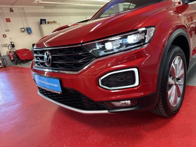 Volkswagen T-Roc Style 1.5 TSI - Samsaru's Car Outlet