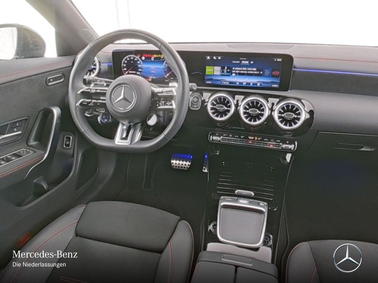 Mercedes-Benz CLA 35 AMG 4M SB - Samsaru's Car Outlet
