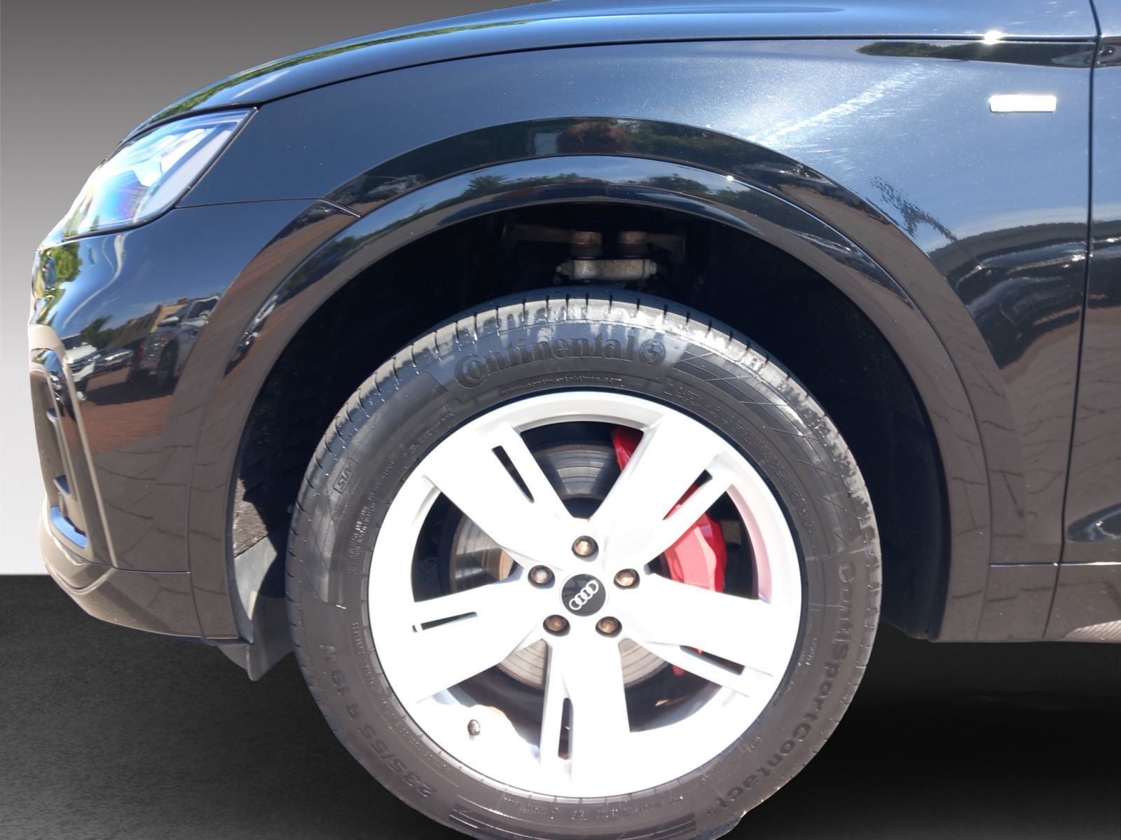Audi Q5 S line 50 TFSI e quattro edition one - Samsaru's Car Outlet