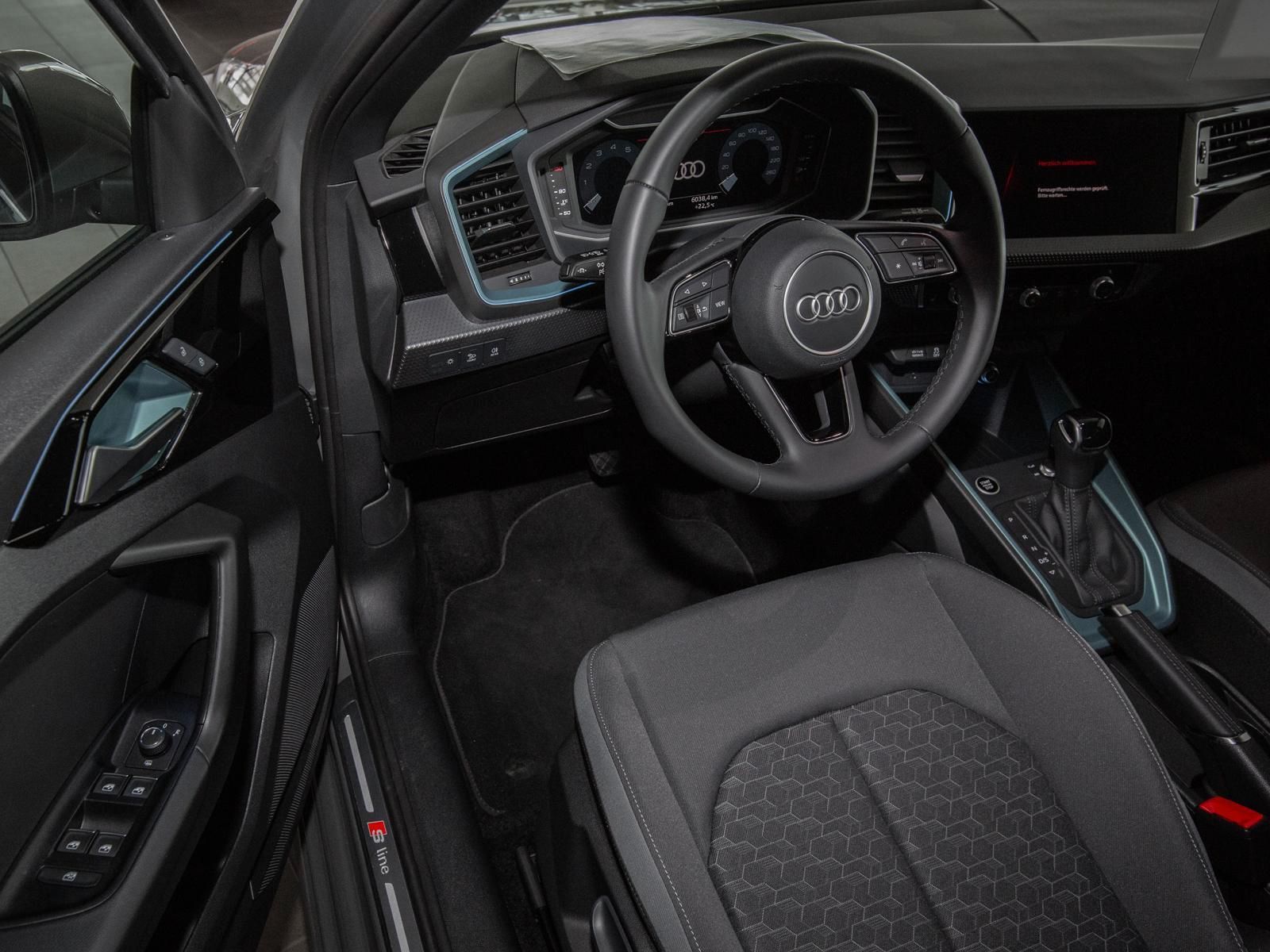 Audi A1 Sportback 30 TFSI S-line - Samsaru's Car Outlet