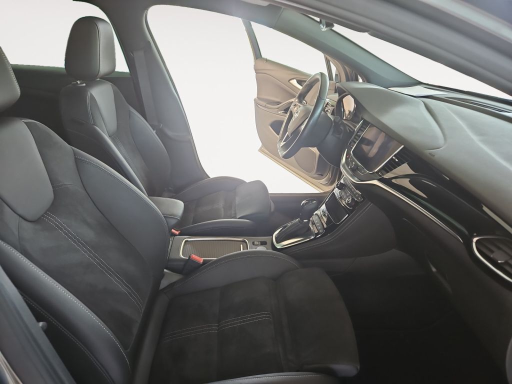 Opel Astra 1.5 D ST Automatik Ultimate - Samsaru's Car Outlet