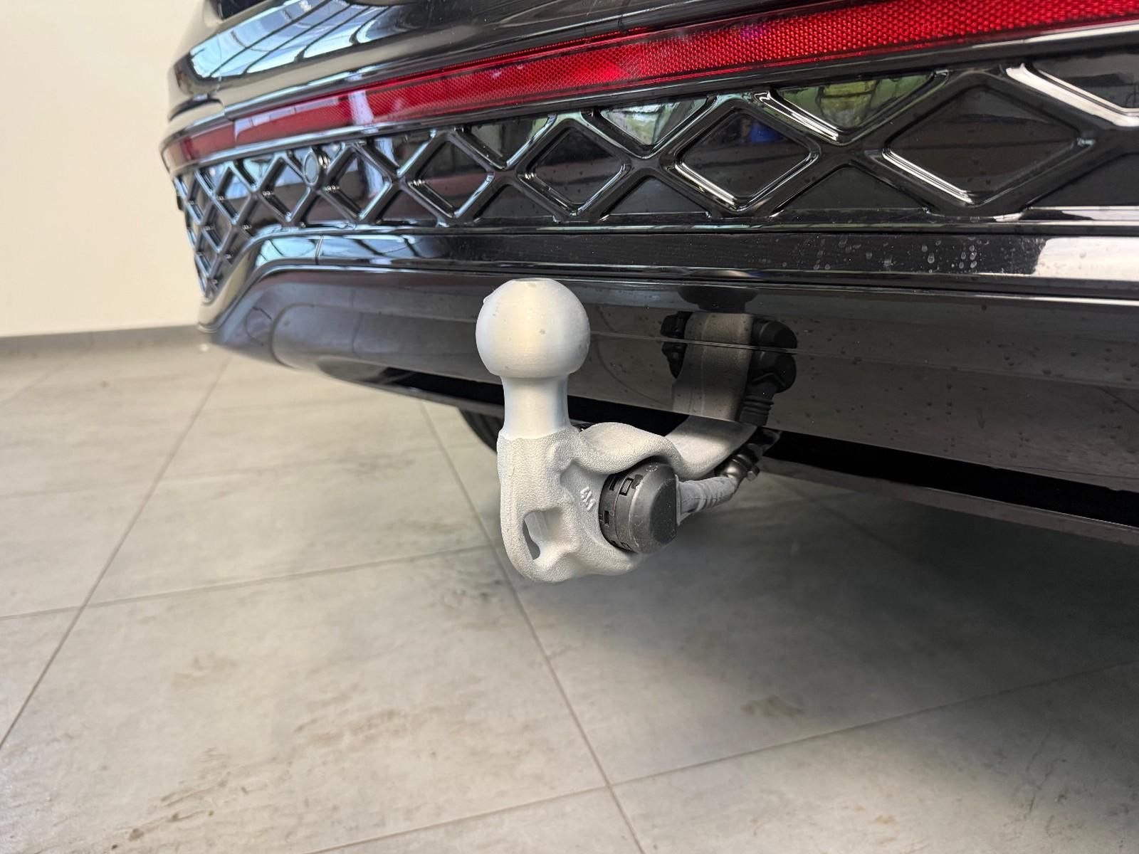 Volkswagen Tiguan 2.0 TDI 4M R-Line PANO LEDER HEAD UP 360°