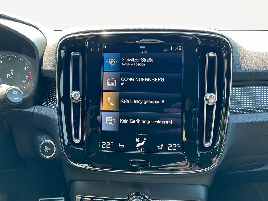 Volvo XC40 B4 Geartronic RDesign - Samsaru's Car Outlet