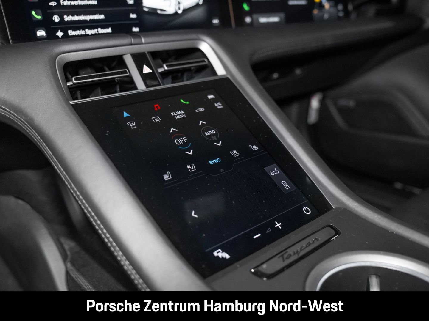 Porsche Taycan Turbo S LED-Matrix InnoDrive Head-Up