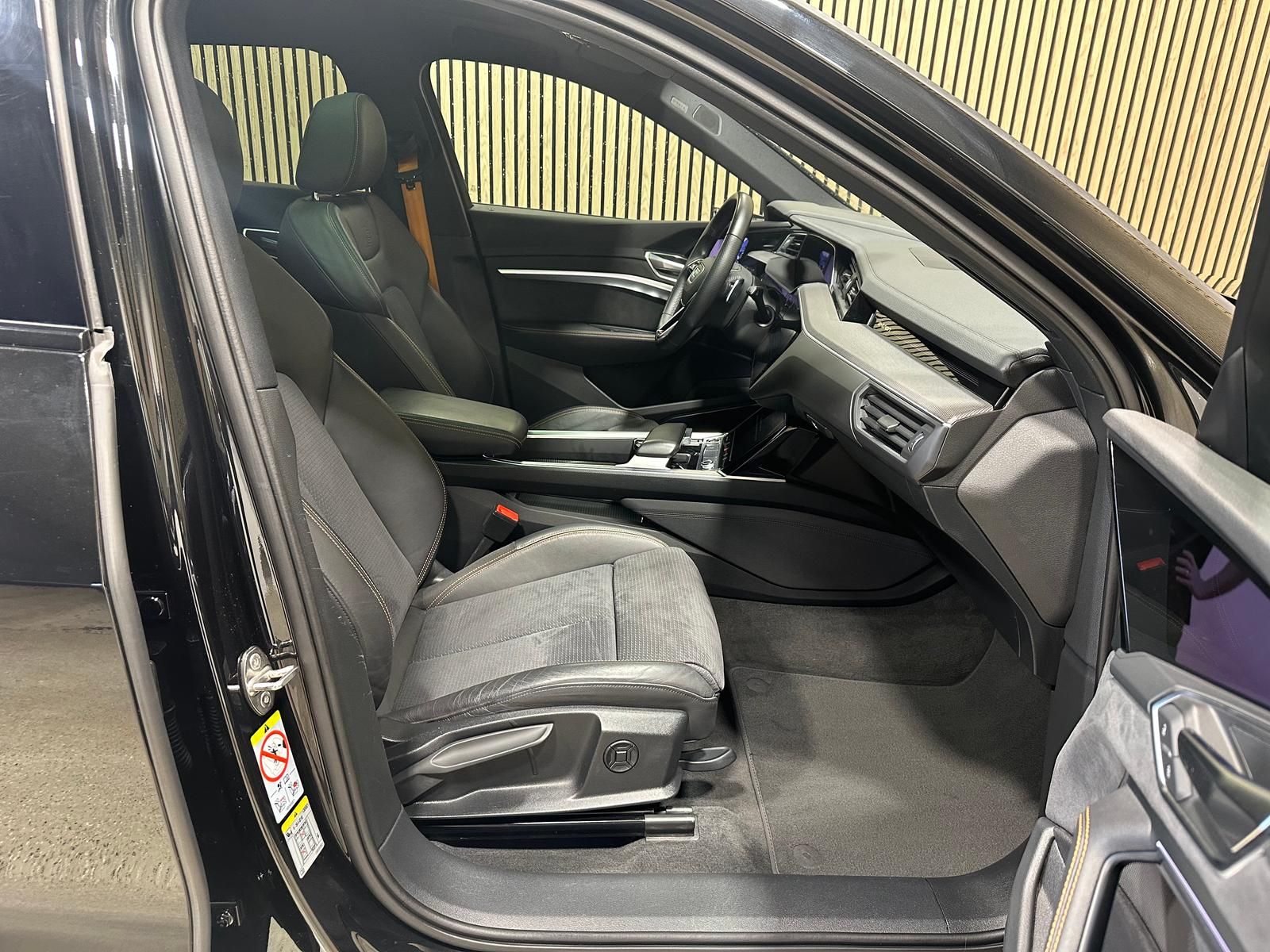 Audi e-tron 55 quattro S line 95kWh UPE106T€|BlackEd.
