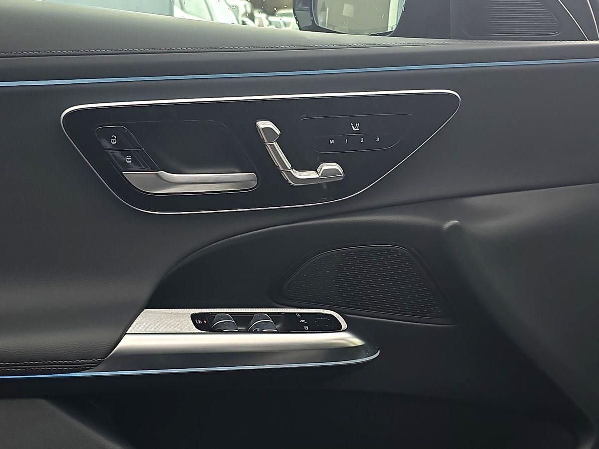 Mercedes-Benz E 220 d T 4Mat AMG DIGITAL PANO STNDHZ 360° LUFT