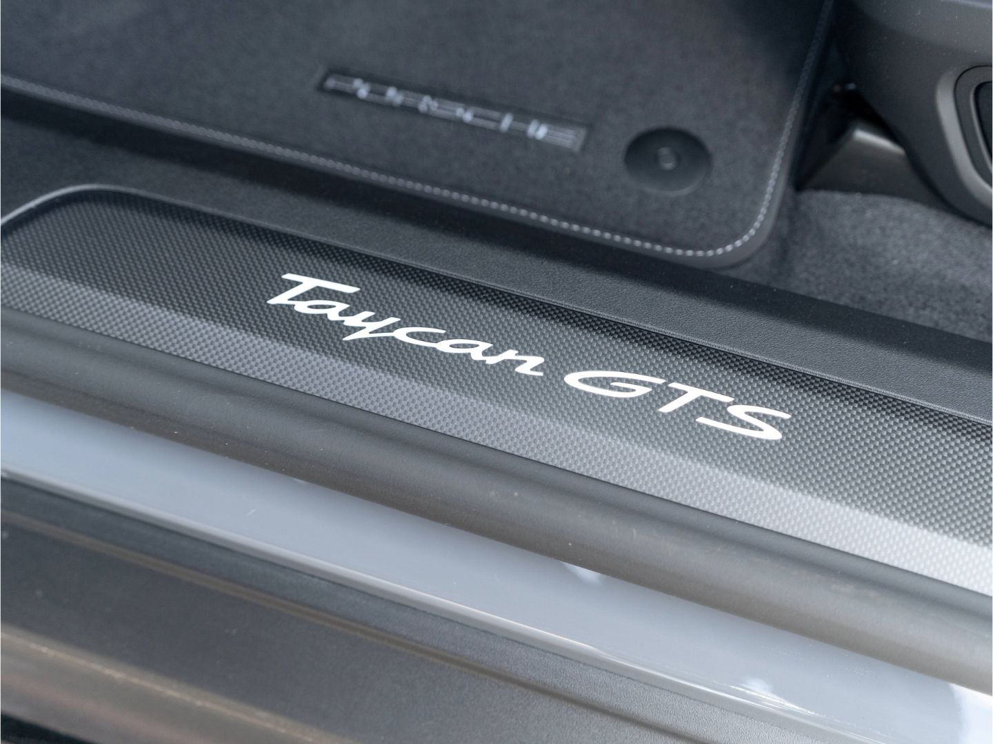 Porsche Taycan GTS HEAD UP, Surround, HD-Matrix