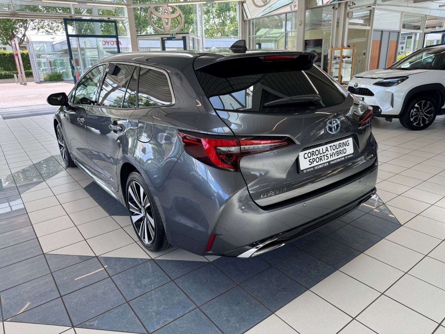 Toyota Corolla Touring Sports 1,8 Hybrid Teamplayer PDC