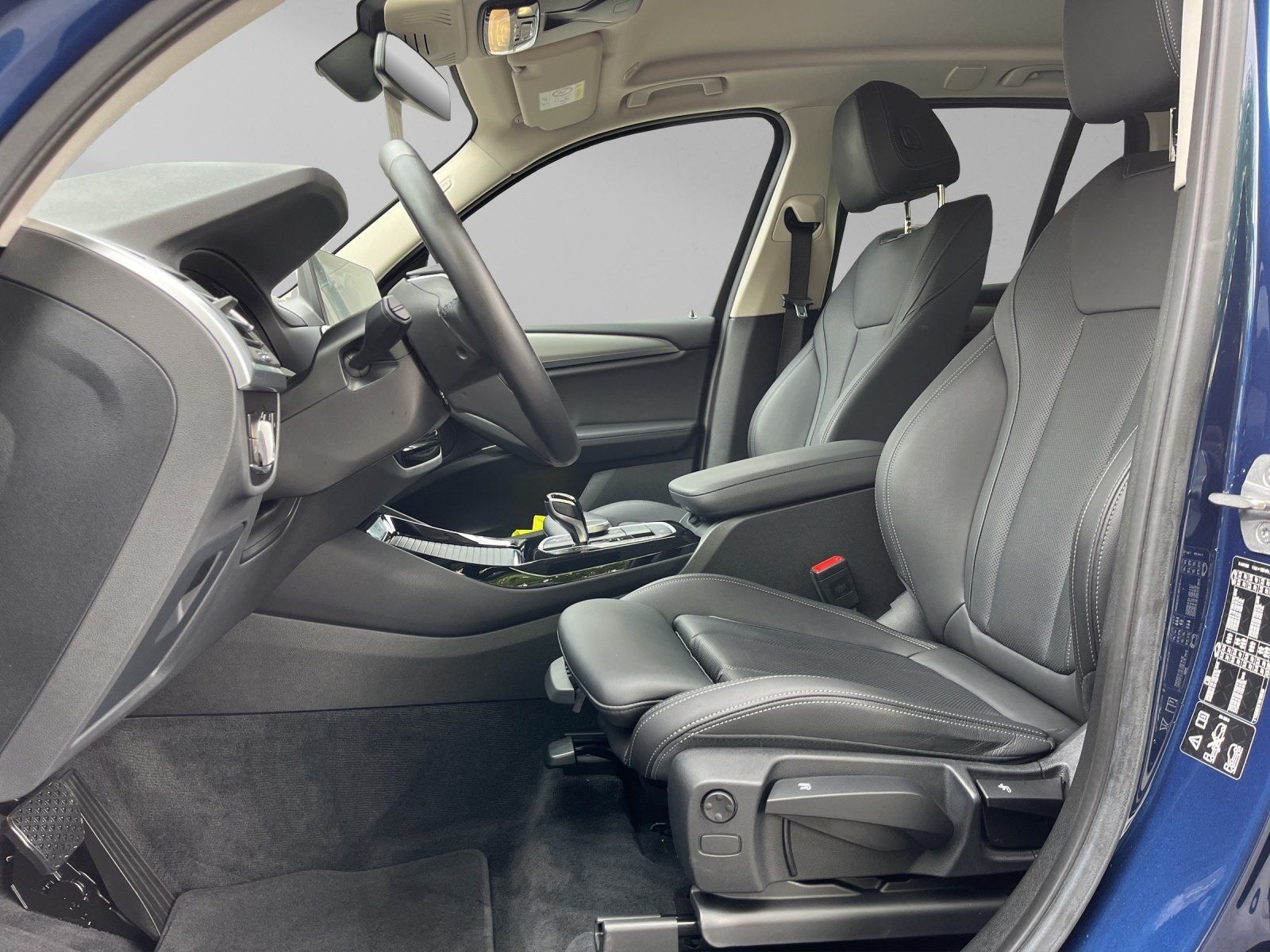 BMW X3 xDrive20d - Samsaru's Car Outlet