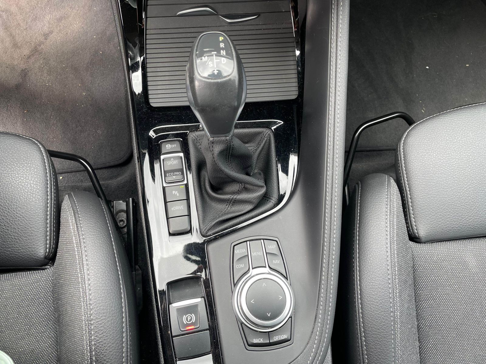 BMW X1 xDrive25e - Samsaru's Car Outlet