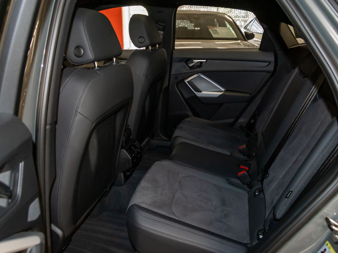 Audi Q3 Sportback S line 40 TFSI quattro - Samsaru's Car Outlet