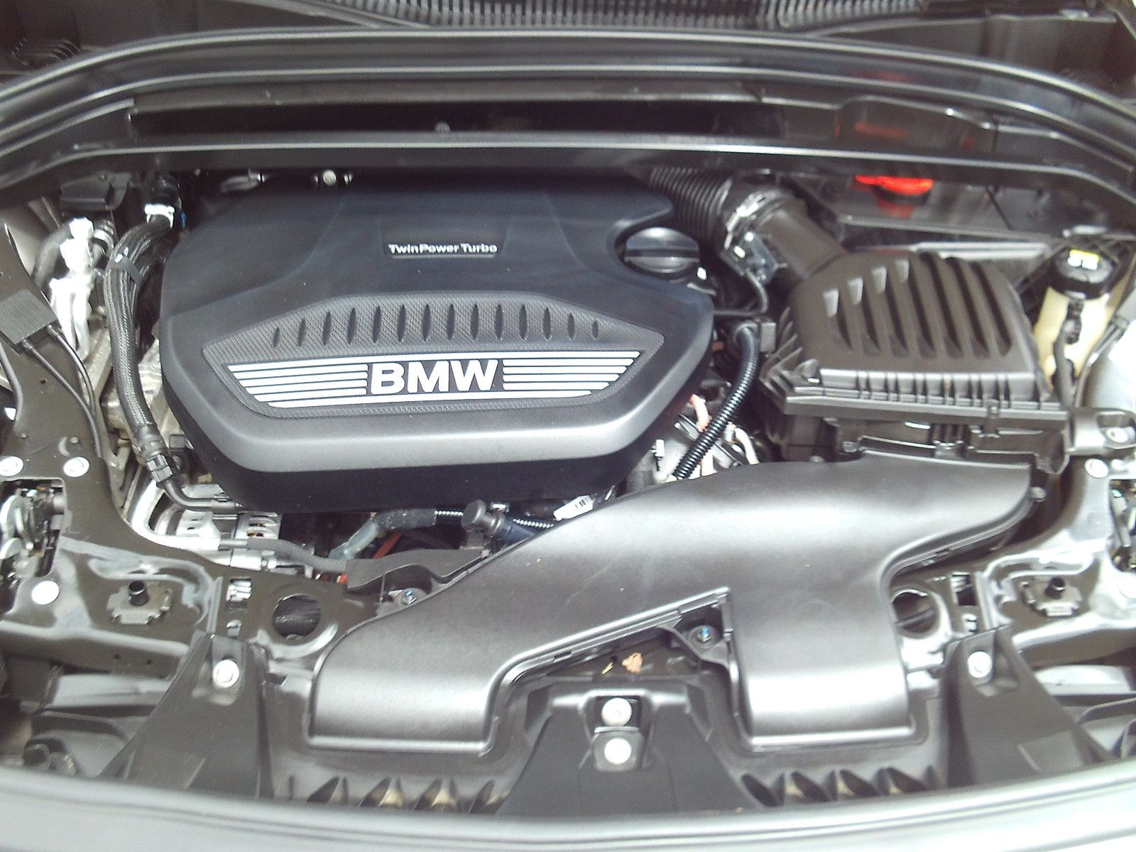 BMW X1 xDrive 25 d Advantage - Samsaru's Car Outlet
