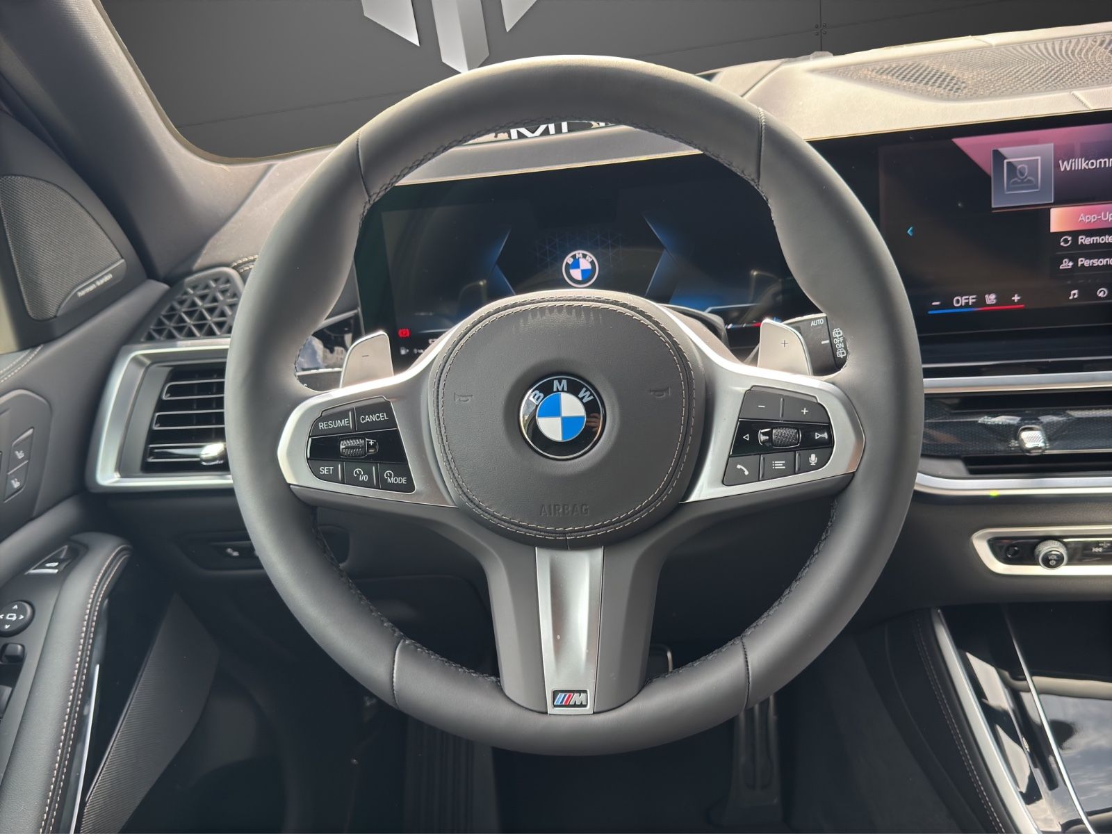 BMW X5 xDrive 30d| M Sport Pro| Sky| 360| AHK| 22"