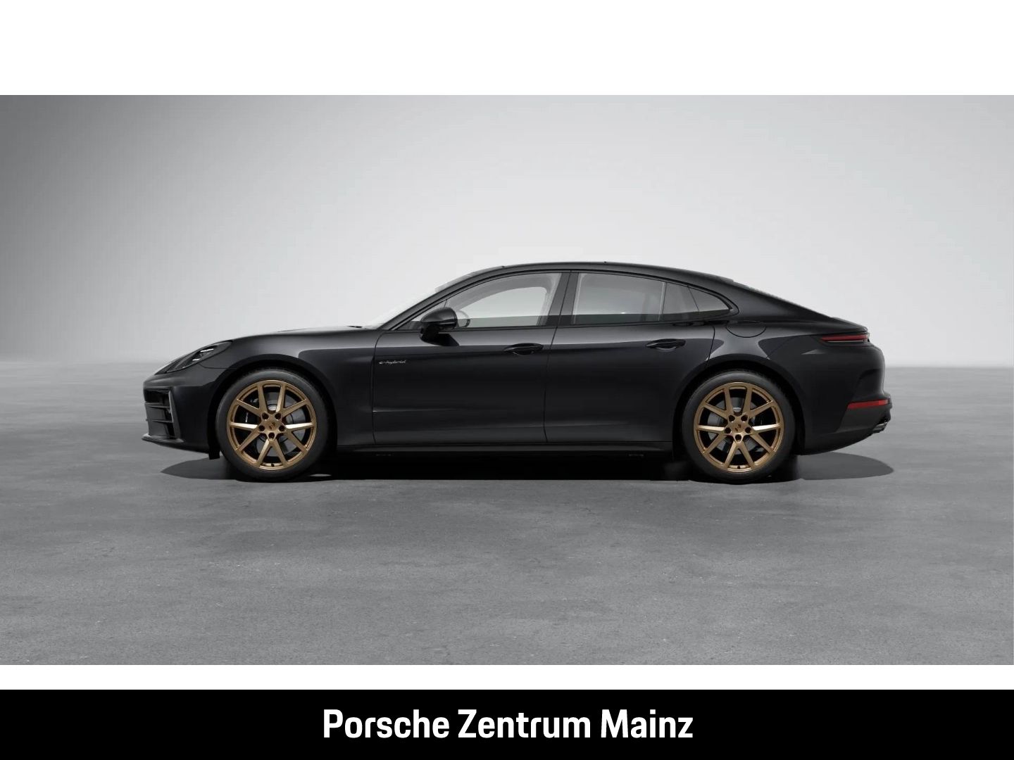Porsche Panamera 4S E-Hybrid HA-Lenkung InnoDrive BOSE