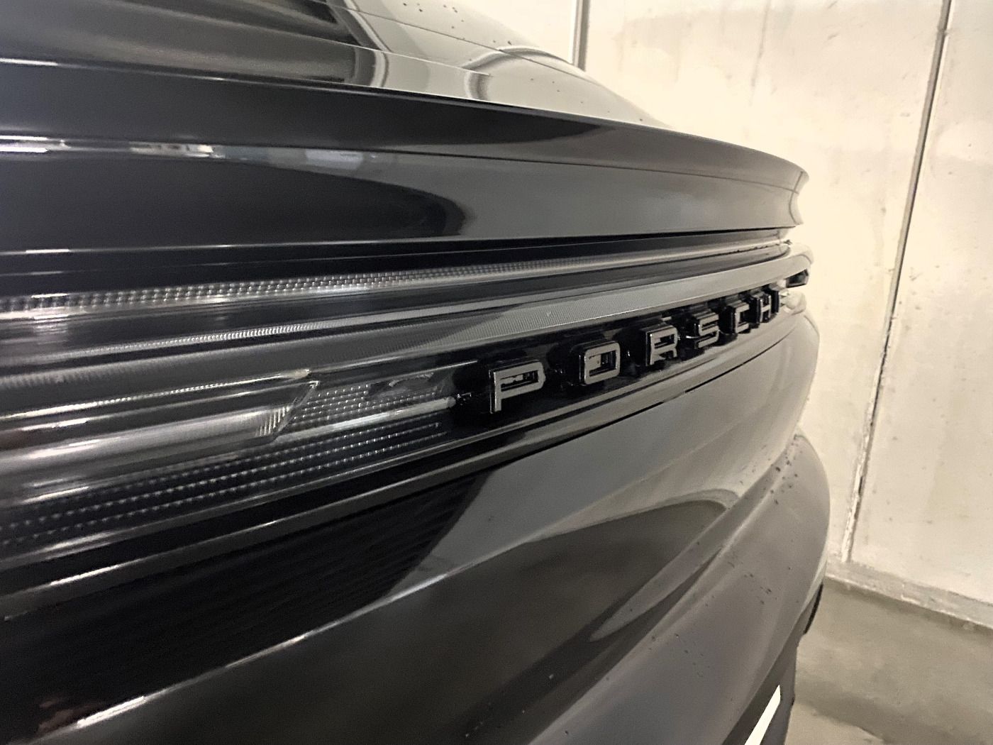 Porsche Cayenne E-Hybrid Coupé | Adaptive Luftfederung |