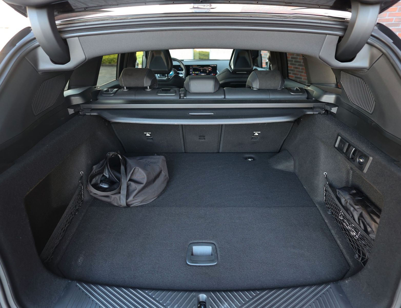 BMW X3 30 e xDrive M Sport - Samsaru's Car Outlet