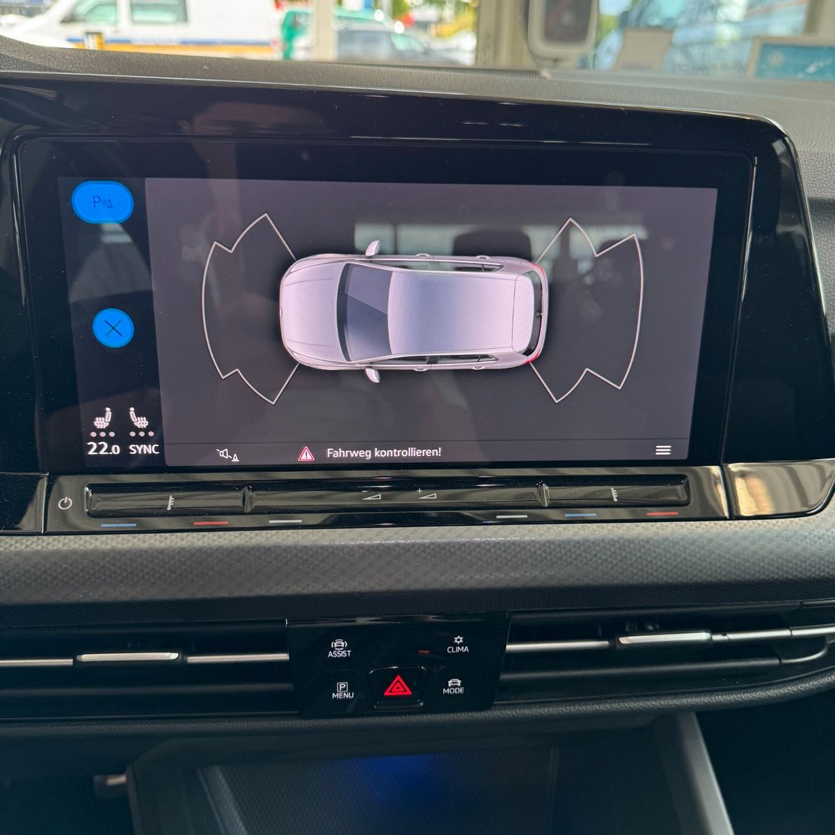 Volkswagen Golf VIII Lim. Life 1.5 eTSI - Samsaru's Car Outlet