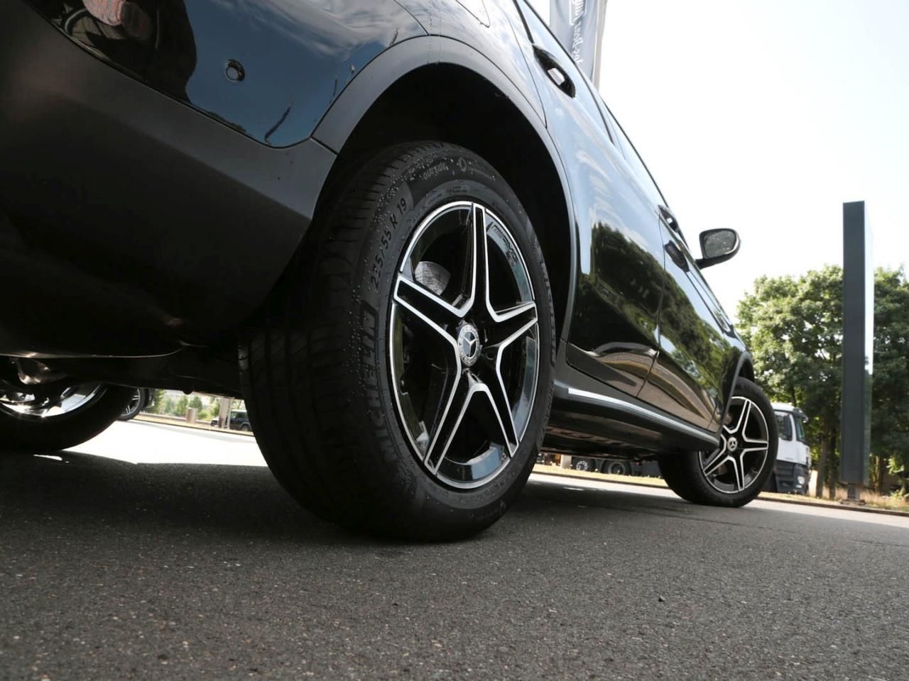 Mercedes-Benz GLC 300 de 4M AMG - Samsaru's Car Outlet