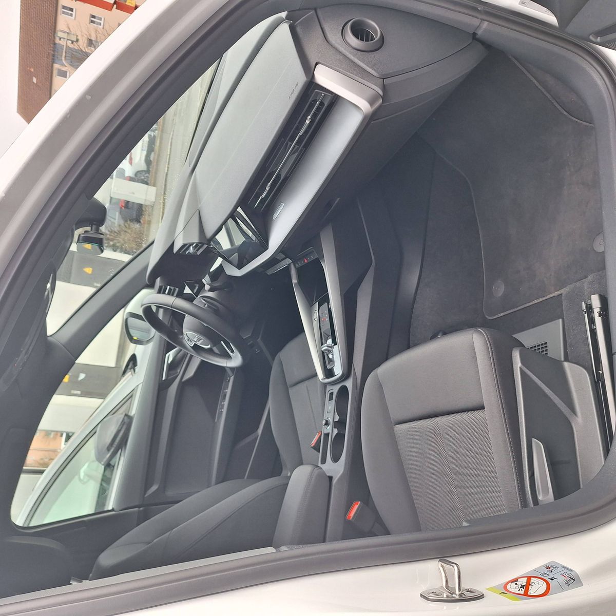 Audi A3 Sportback 40 TFSI e advanced - Samsaru's Car Outlet