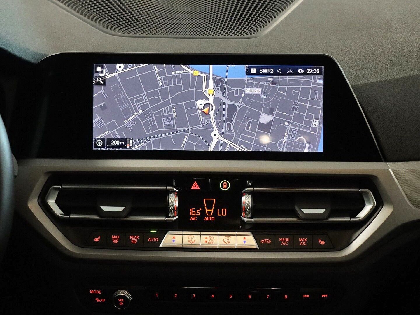 BMW 320d A - Samsaru's Car Outlet