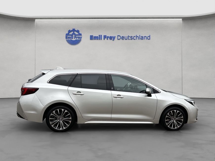 Toyota Corolla 2.0 Hybrid Touring Sports Team D