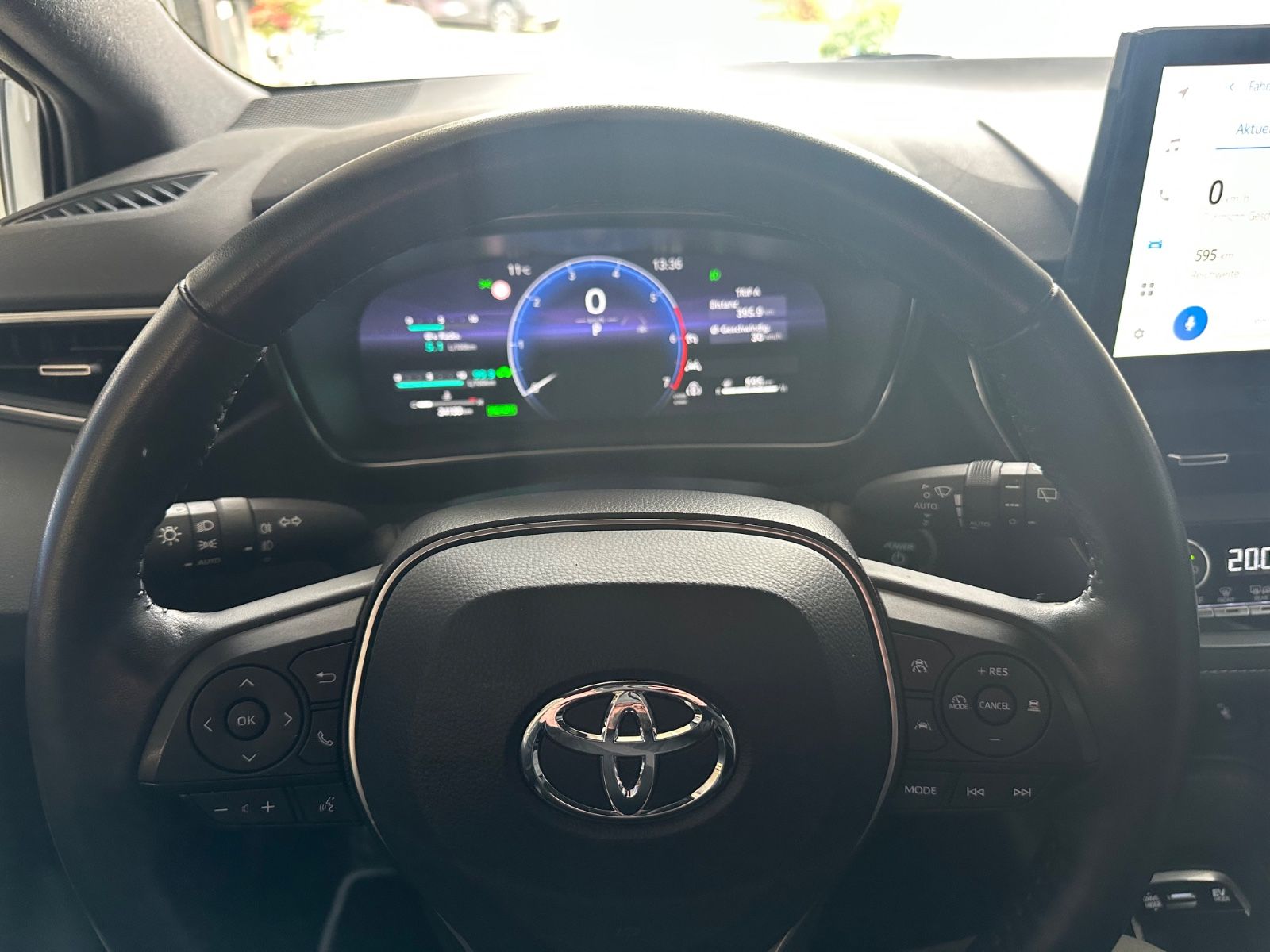 Toyota Corolla 1,8 Hybrid Team D