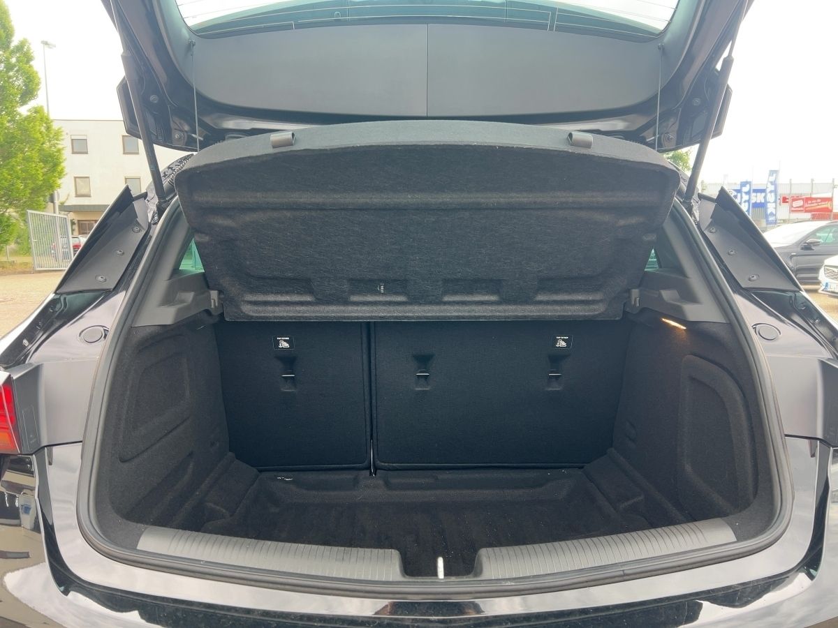 Opel Astra K 1.5 D Elegance - Samsaru's Car Outlet