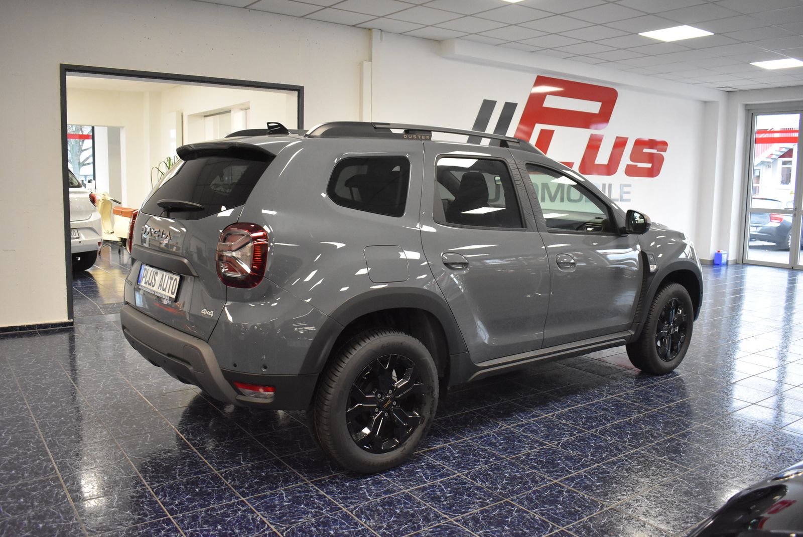 Dacia Duster dCI 115 4WD Extreme+ - Samsaru's Car Outlet