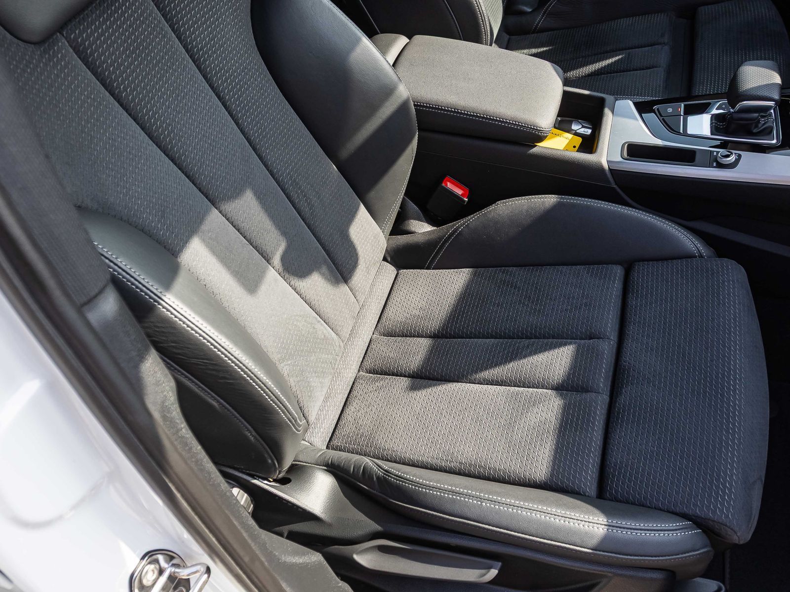 Audi A4 Avant S line 40TDI qu - Samsaru's Car Outlet
