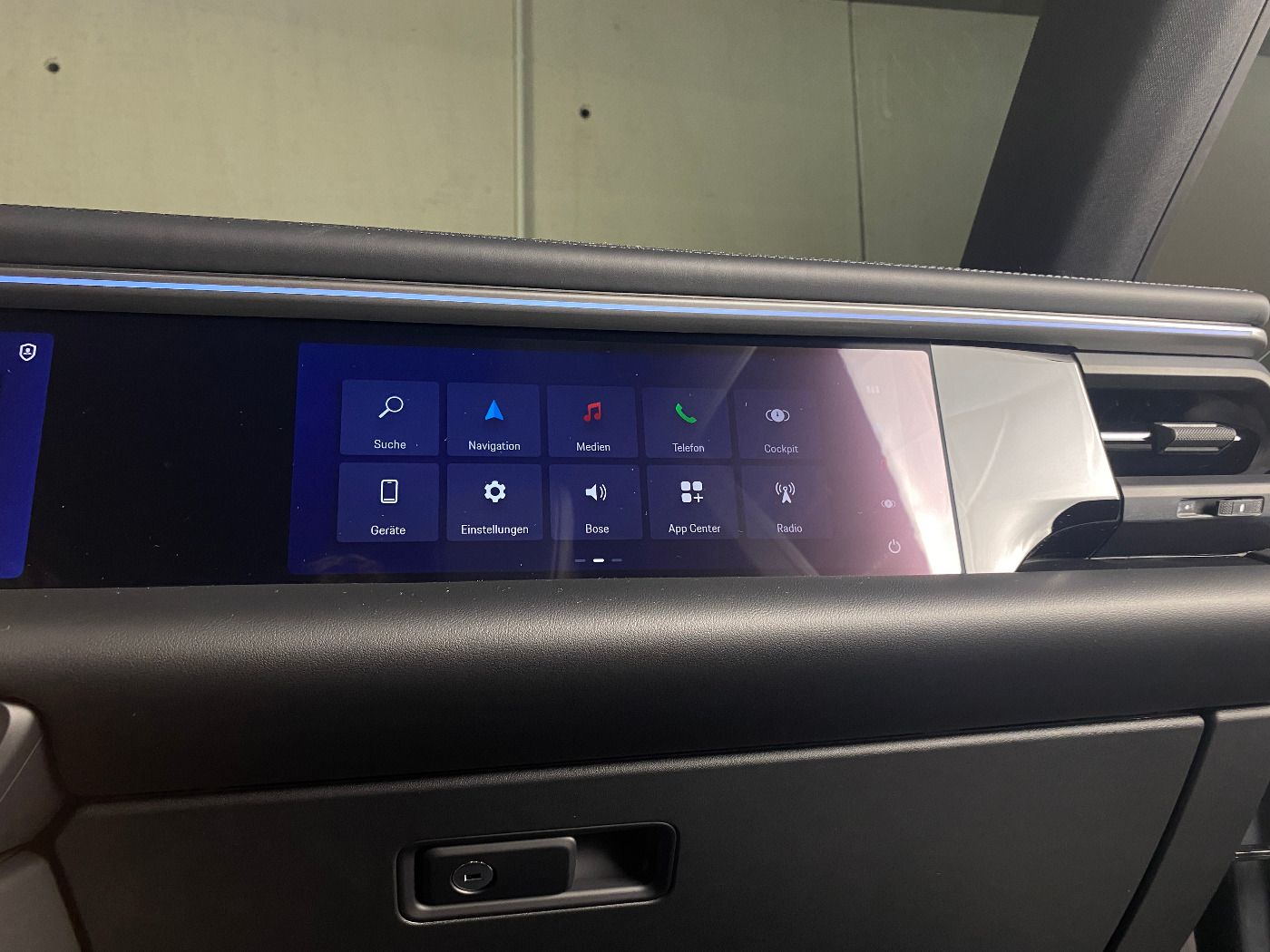 Porsche Macan 4 | Luftfederung | Panorama | BOSE | AHK |