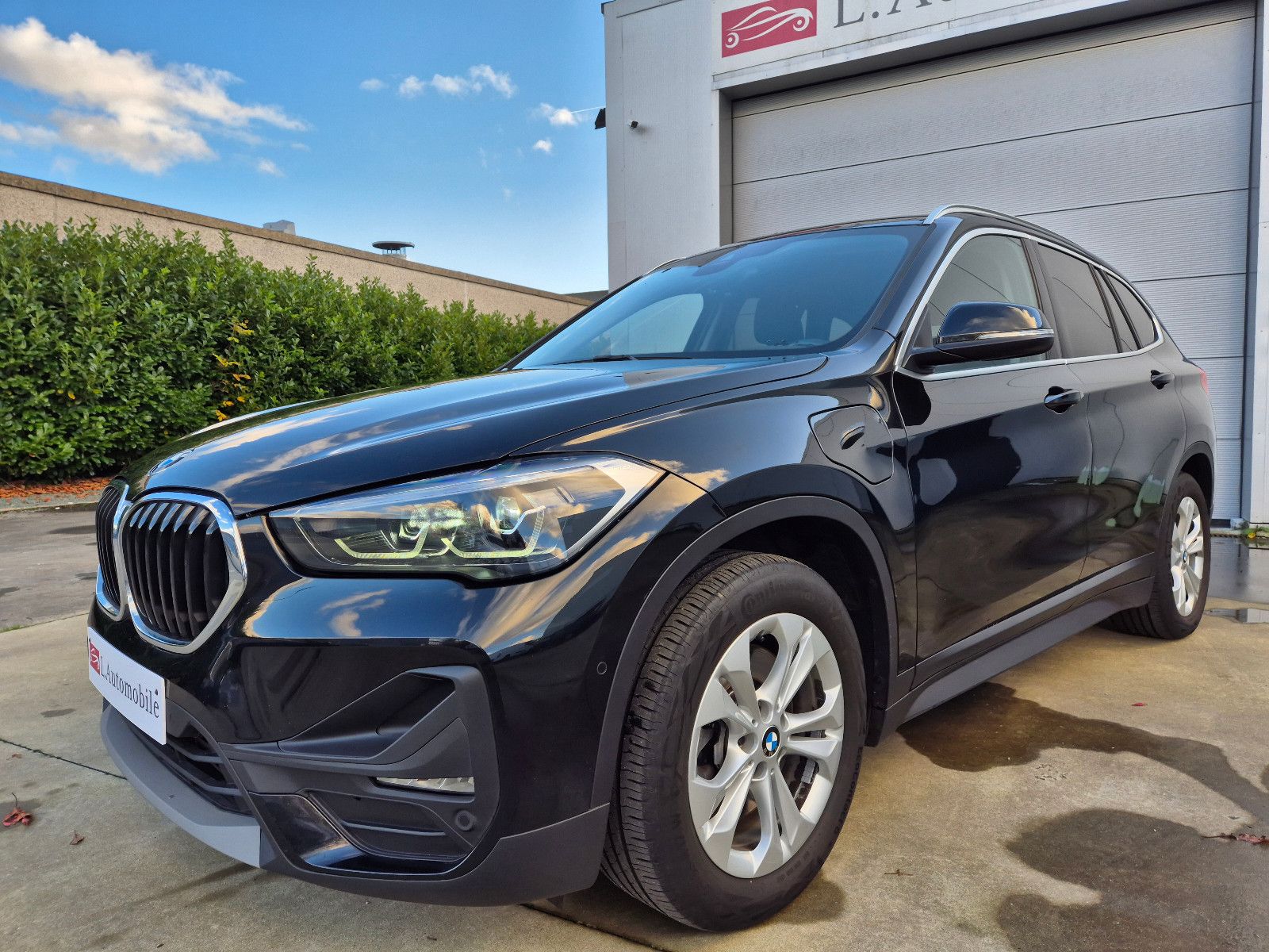BMW X1 xDrive25e 4WD HYBRID - Samsaru's Car Outlet