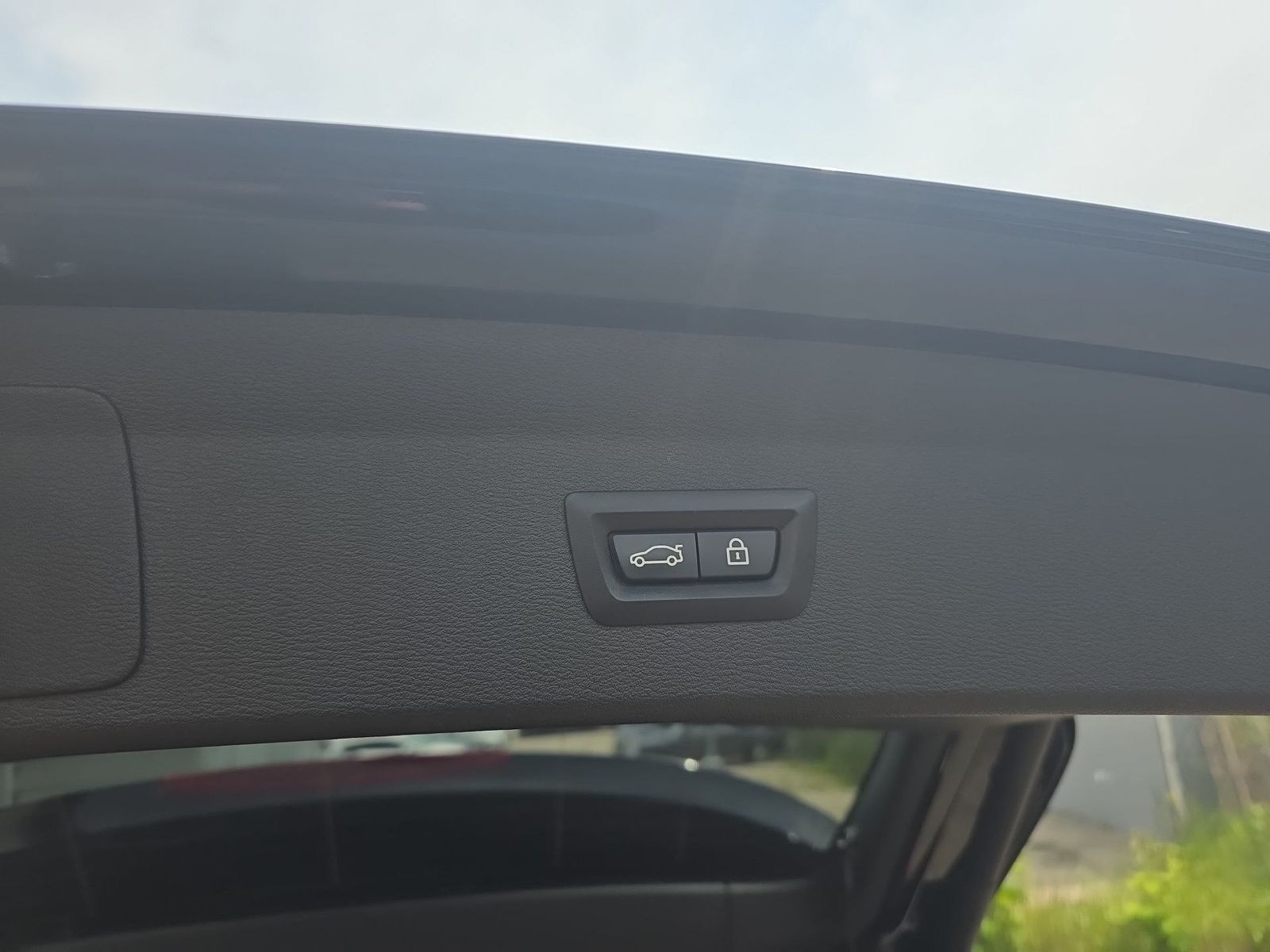 BMW X1 xDrive20d X-Line - Samsaru's Car Outlet