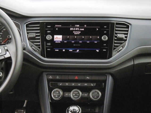 Volkswagen T-ROC 1.0 TSI United - Samsaru's Car Outlet