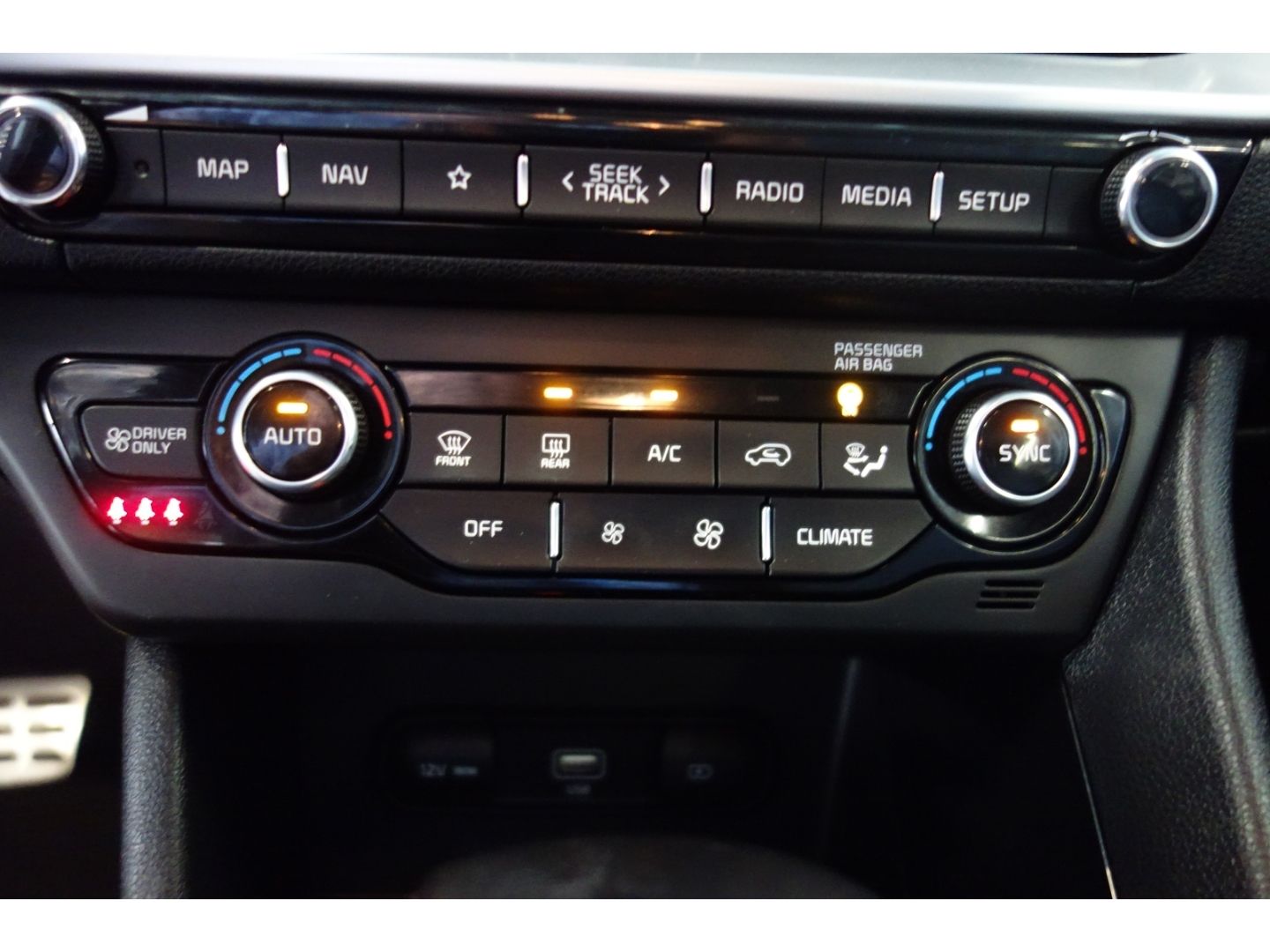 Kia Niro 1.6 SPIRIT PHEV - Samsaru's Car Outlet