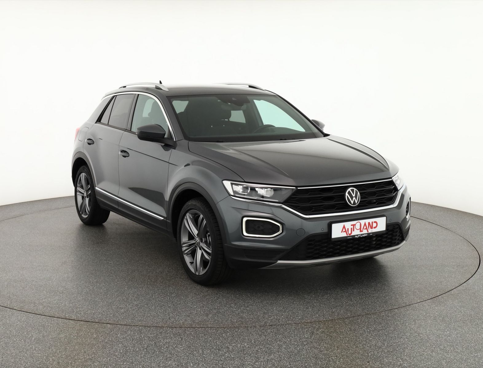 Volkswagen T-Roc 2.0 TSI 4Motion sport - Samsaru's Car Outlet