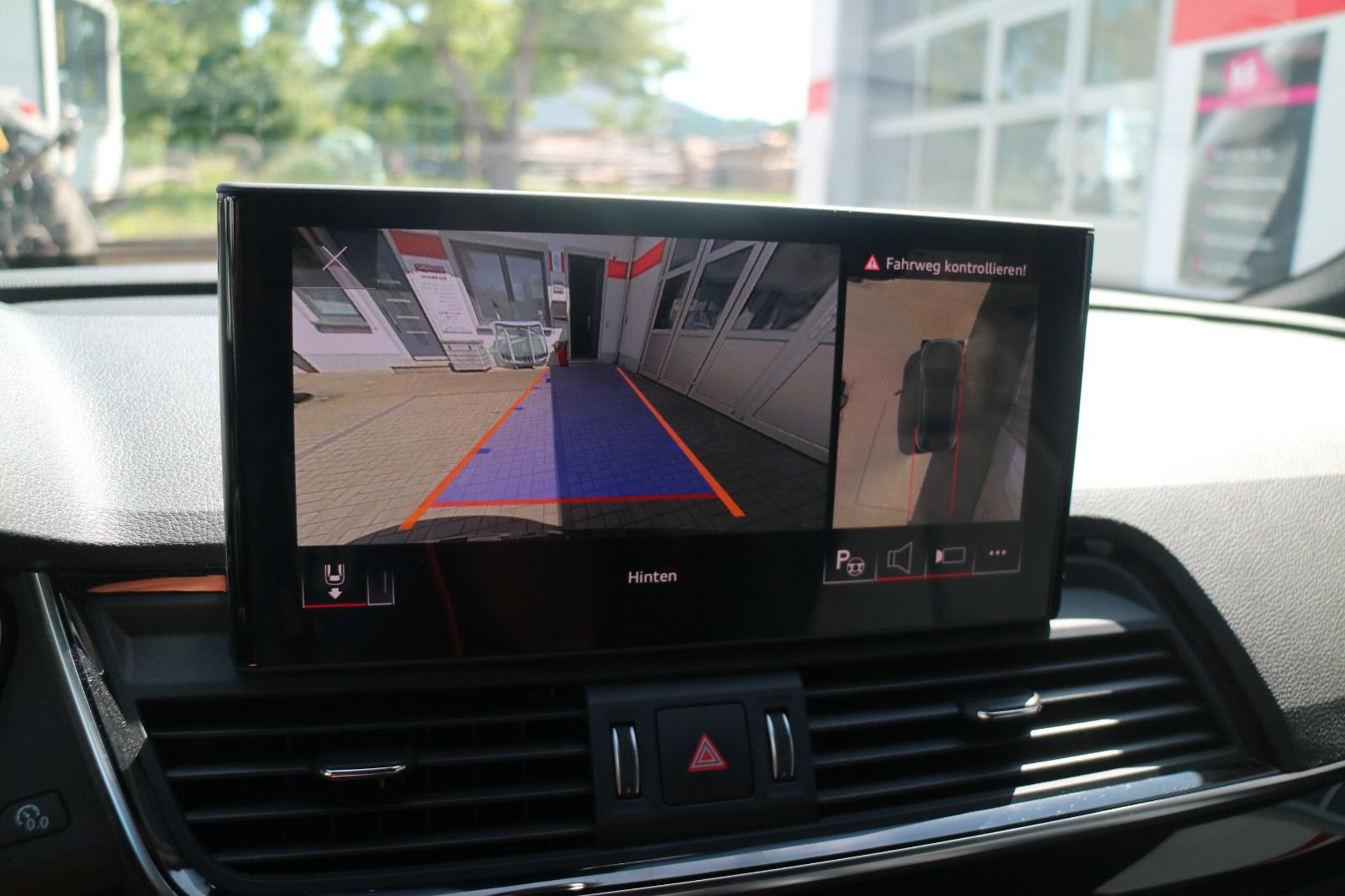 Audi Q5 Sportback 40 TDI quattro S line - Samsaru's Car Outlet