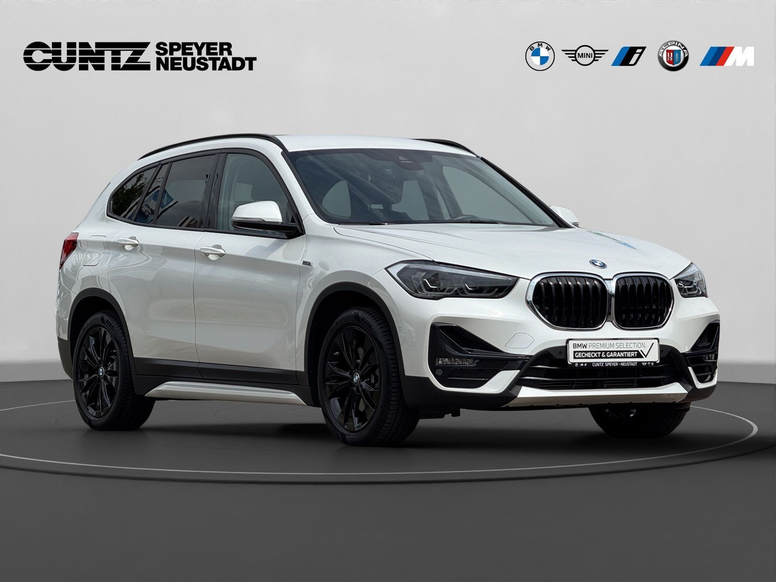 BMW X1 xDrive25e - Samsaru's Car Outlet