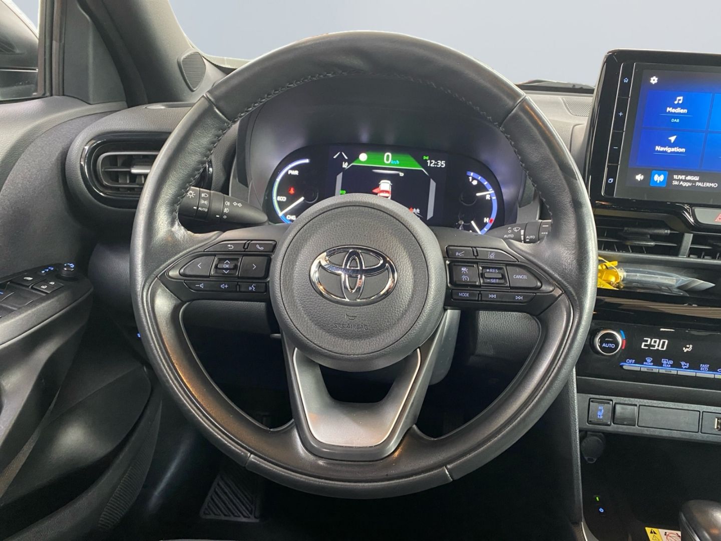 Toyota Yaris Cross Hybrid 1.5 Team D *Safety*Winter*Sma