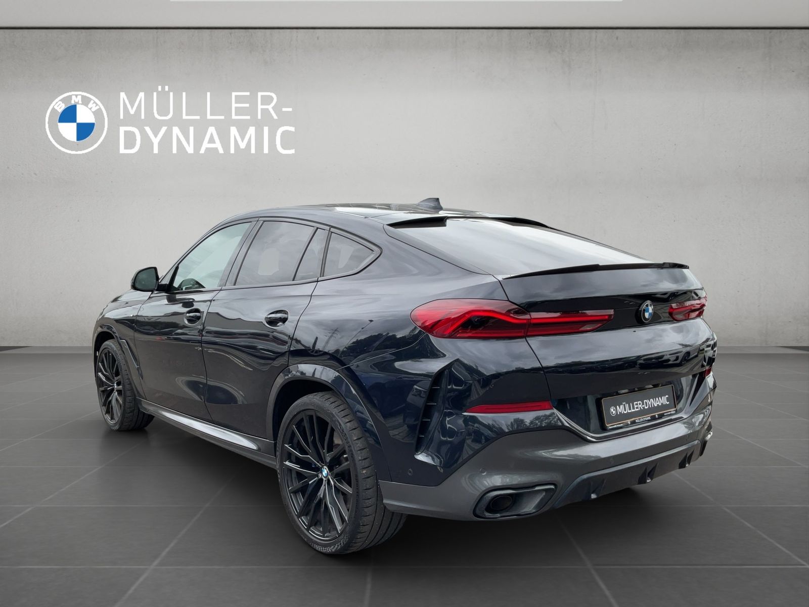 BMW X6 xDrive30d M SPORT PANO AHK HARMAN KARDON RÜCK