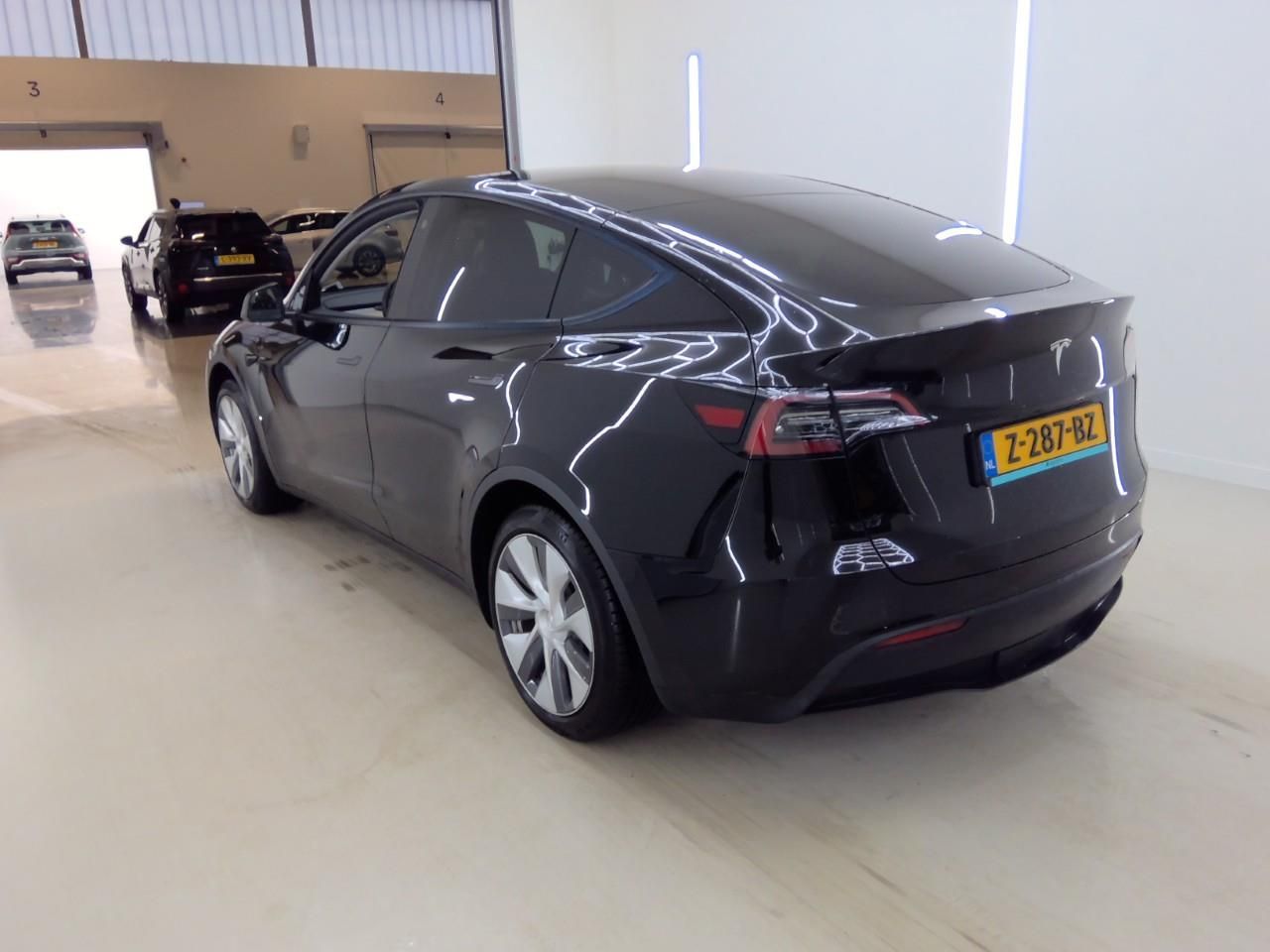 Tesla Model Y Standard RWD Plus 351pk 94.2% SoH [ TREK