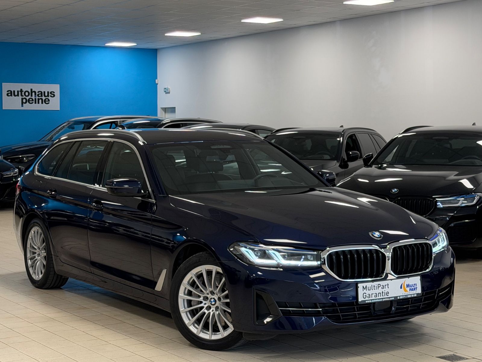 BMW 530dxD/HUD/Laser/P+DrivAsPro/360°/St&Go/StandHz