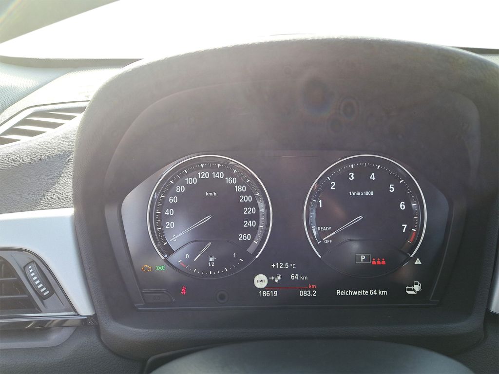 BMW X1 xDrive25e Advantage - Samsaru's Car Outlet