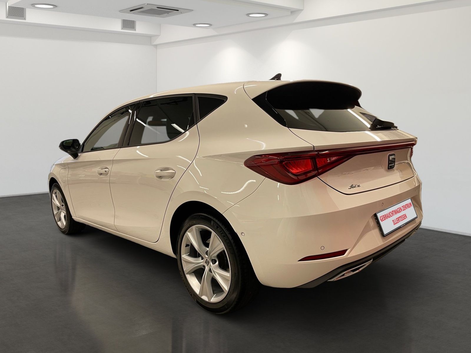 Seat Leon 1.4 TSI e-Hybrid FR *AHK*KAMERA*NAVI*LED*
