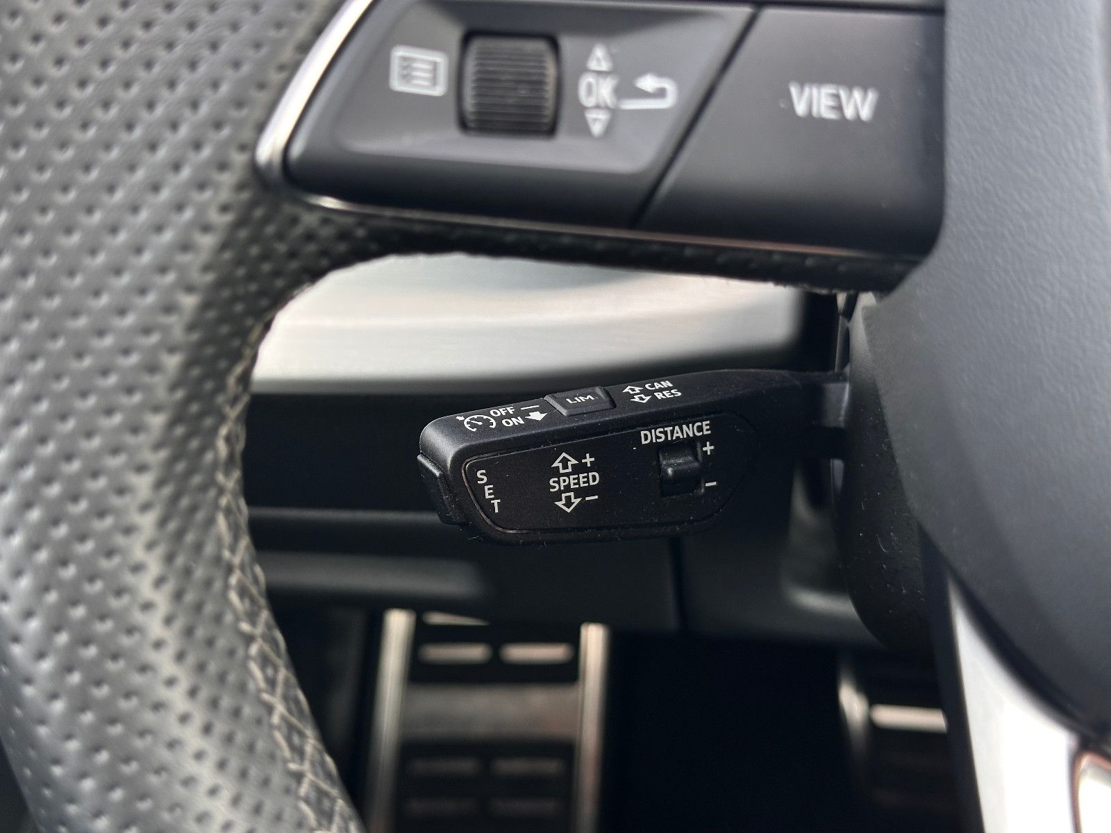 Audi Q8 55 TFSI e qu. tiptr. S LINE+AHZV+AIR+HD+NIGHT