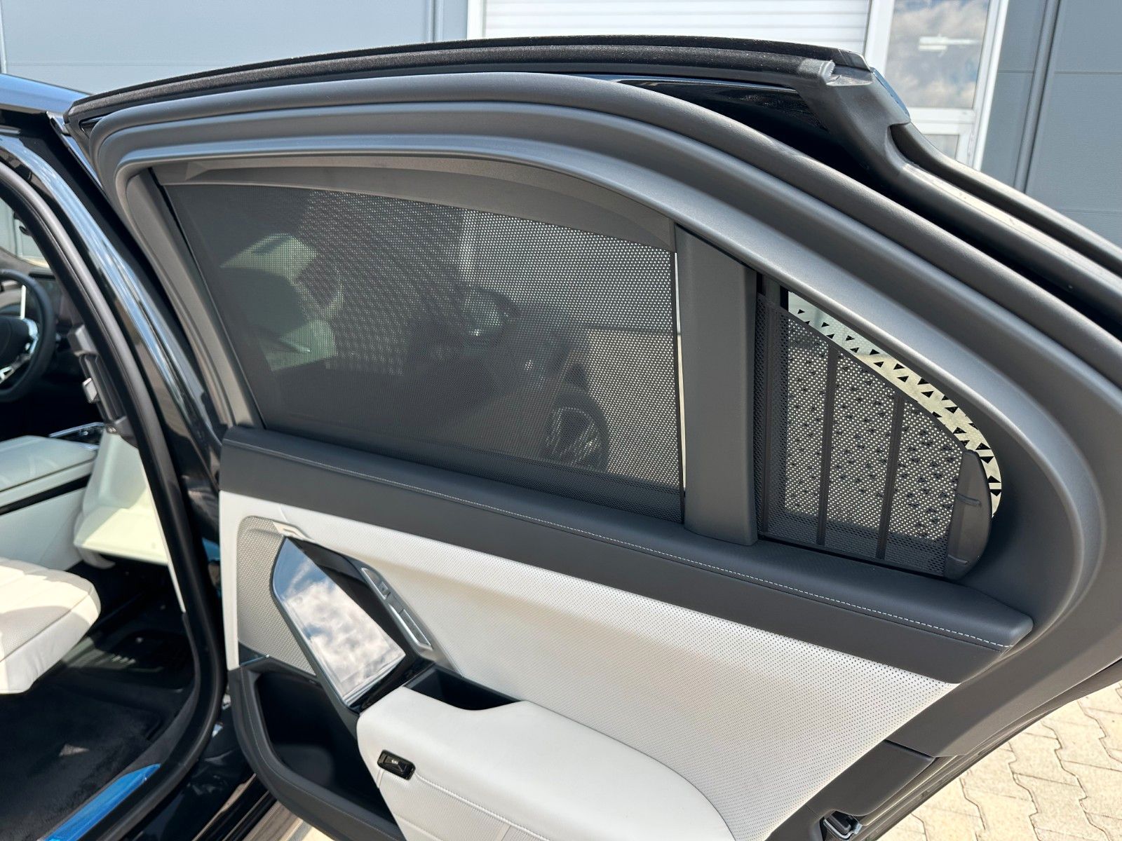 BMW 740xd*M Sport*VOLL*TV*SKY*AUT.TÜR*G.LUSSO*EXECU